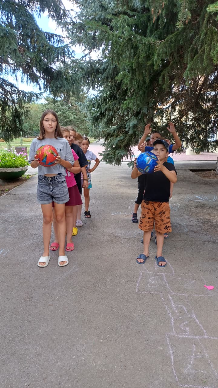 Фото_1_15.08.2025_Игра__путешествие_в_Камышевском_отделе.jpeg