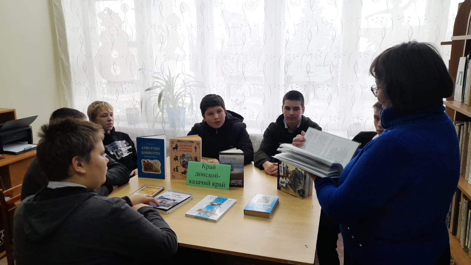 Фото 2. 19.12.2024 Беседа Купола на Дону кроют Золотом в Кутейниковском отделе