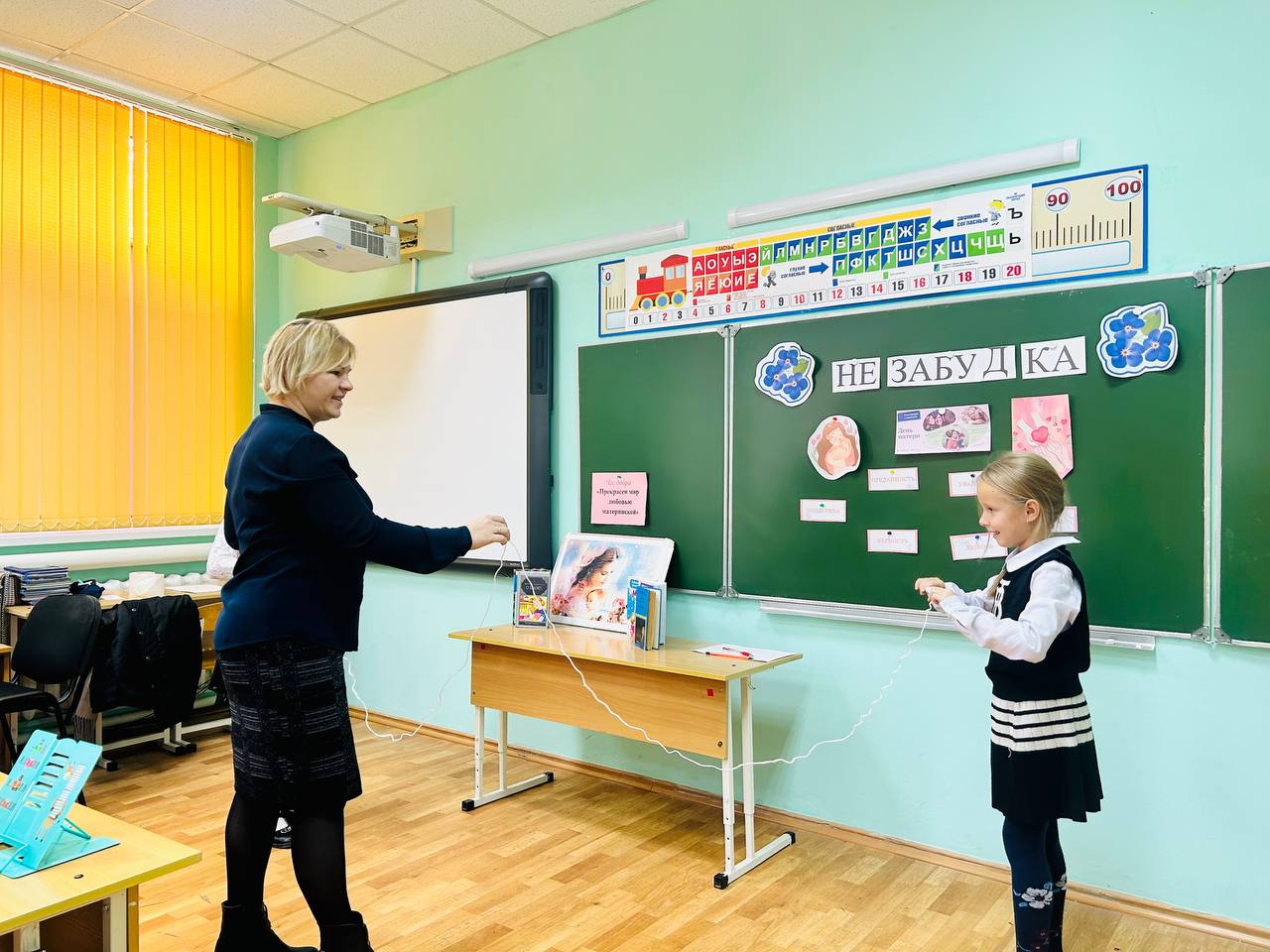 Фото 7. 22.10.2024 Час добра Прекрасен мир любовью материнской. ДБ