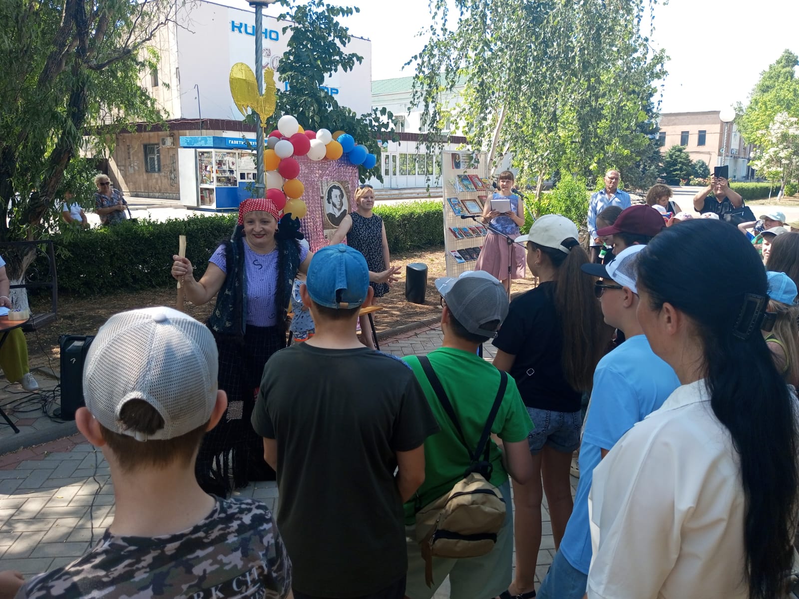 Фото 10. 06.06.2024 День информации Пусть в каждом сердце Пушкин отзовётся. ДБ