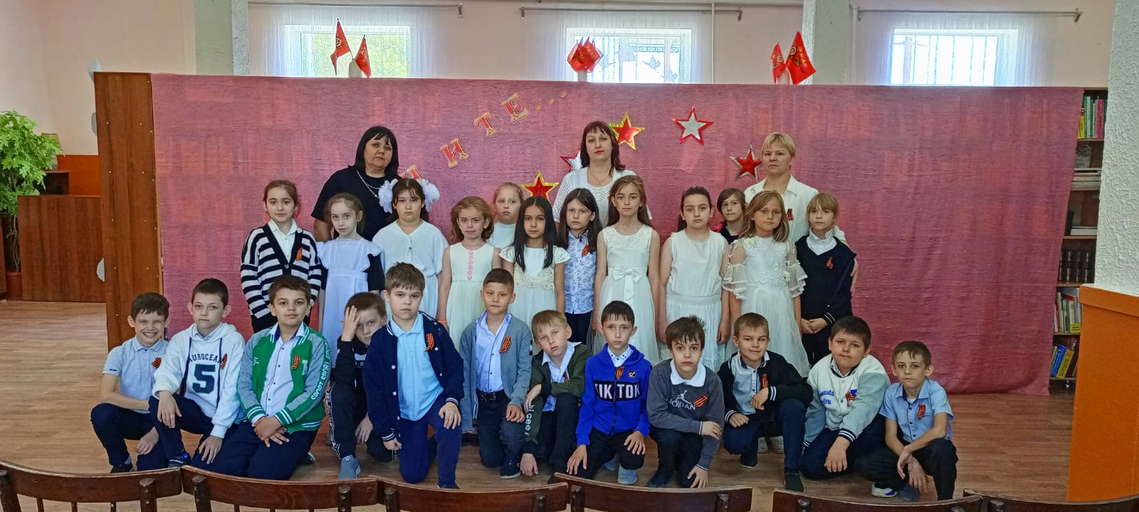 Фото 7. 07.05.2024 Литературно музыкальная композиция Памяти павших будем достойны. ДБ