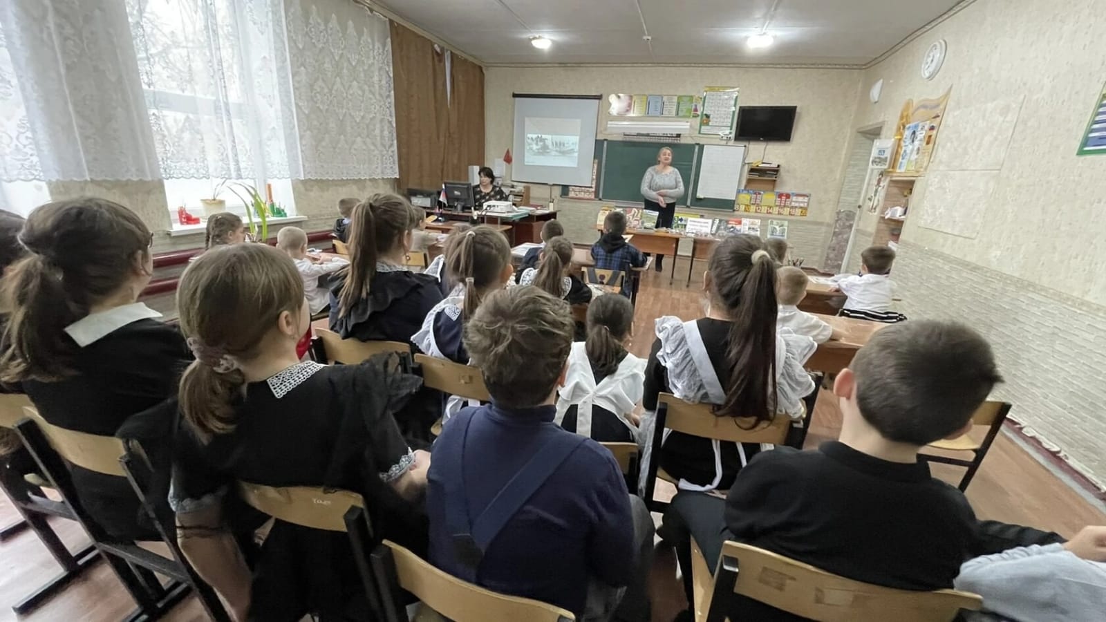 Фото 2 24.01.2025 Урок мужества Будем помнить подвиг Ленинграда в Мокрогашунском отделе