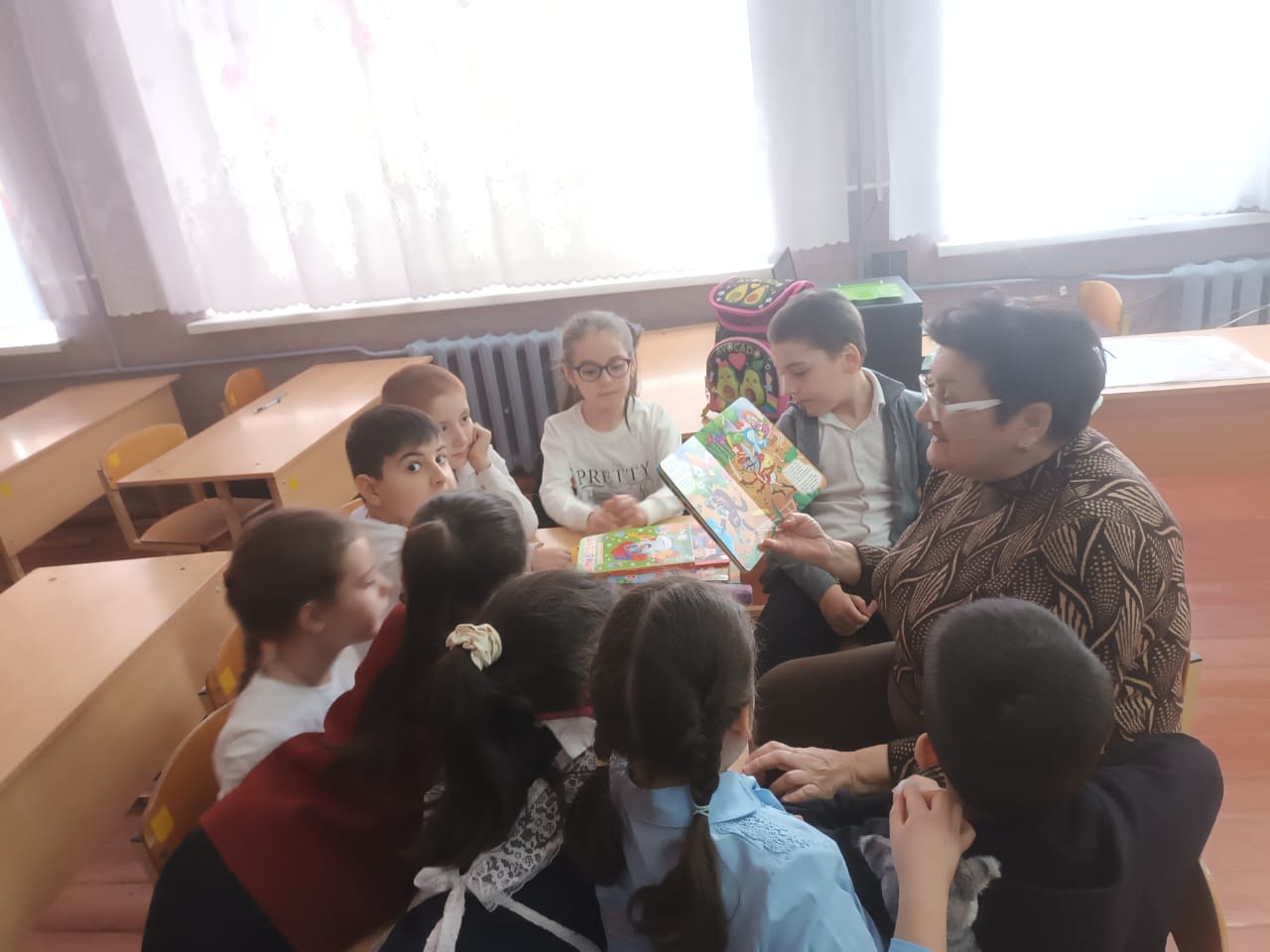 Фото 2 24.01. 2025 Библиотечный урок Мои первые книжки в Глубочанском отделе