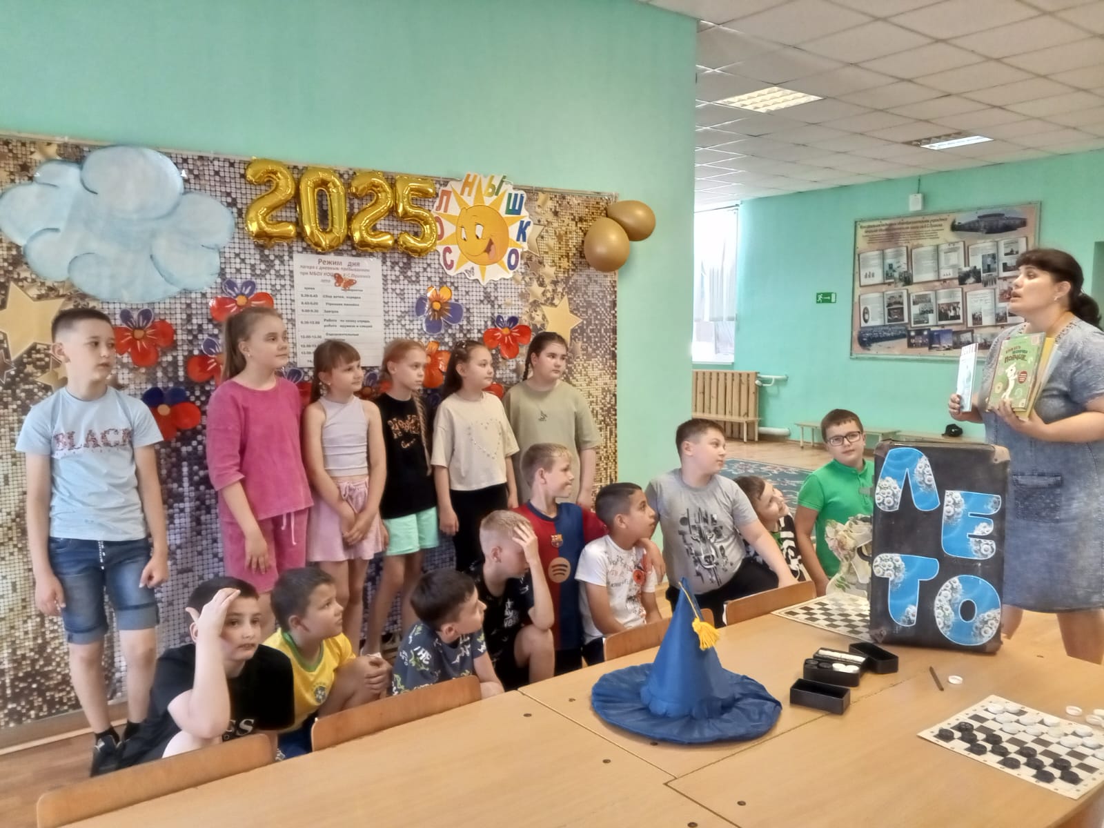 Фото 7. 01.07.2025 Игровая программа В лето на книжных парусах. ДБ