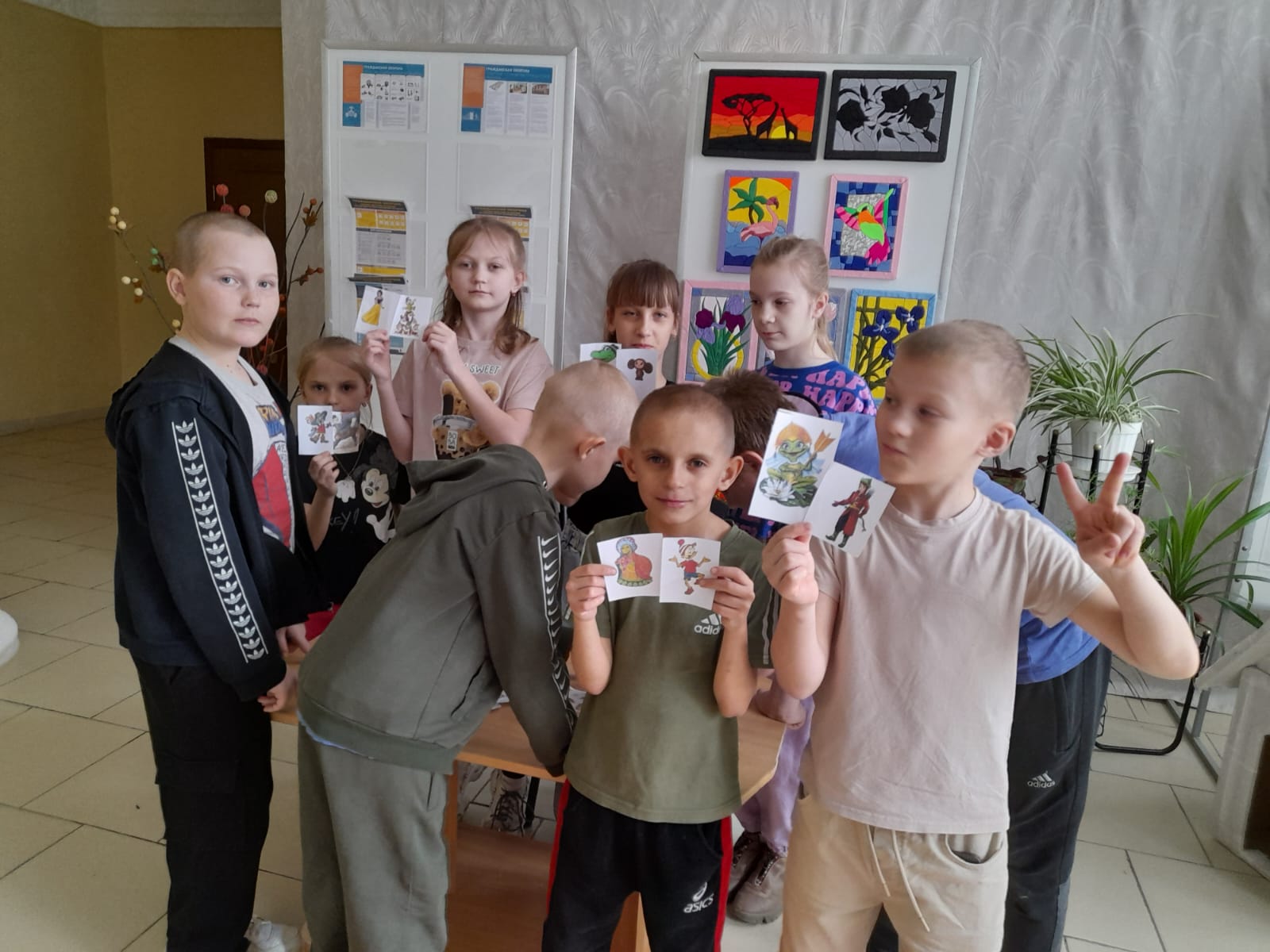 Фото 3 24.03.2025 Праздничная программа В гостях у Книжной Королевыв Зимовниковском отделе