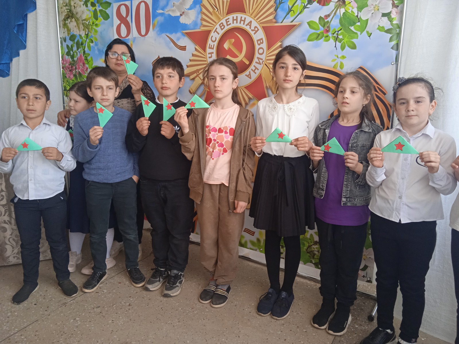 Фото_5_18.04.2025_Урок_памяти_О_подвиге_о_доблести_о_славе_в_Глубочанском_отделе.jpeg